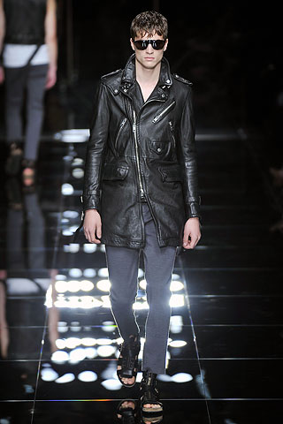 Burberry Prorsum / - 2011